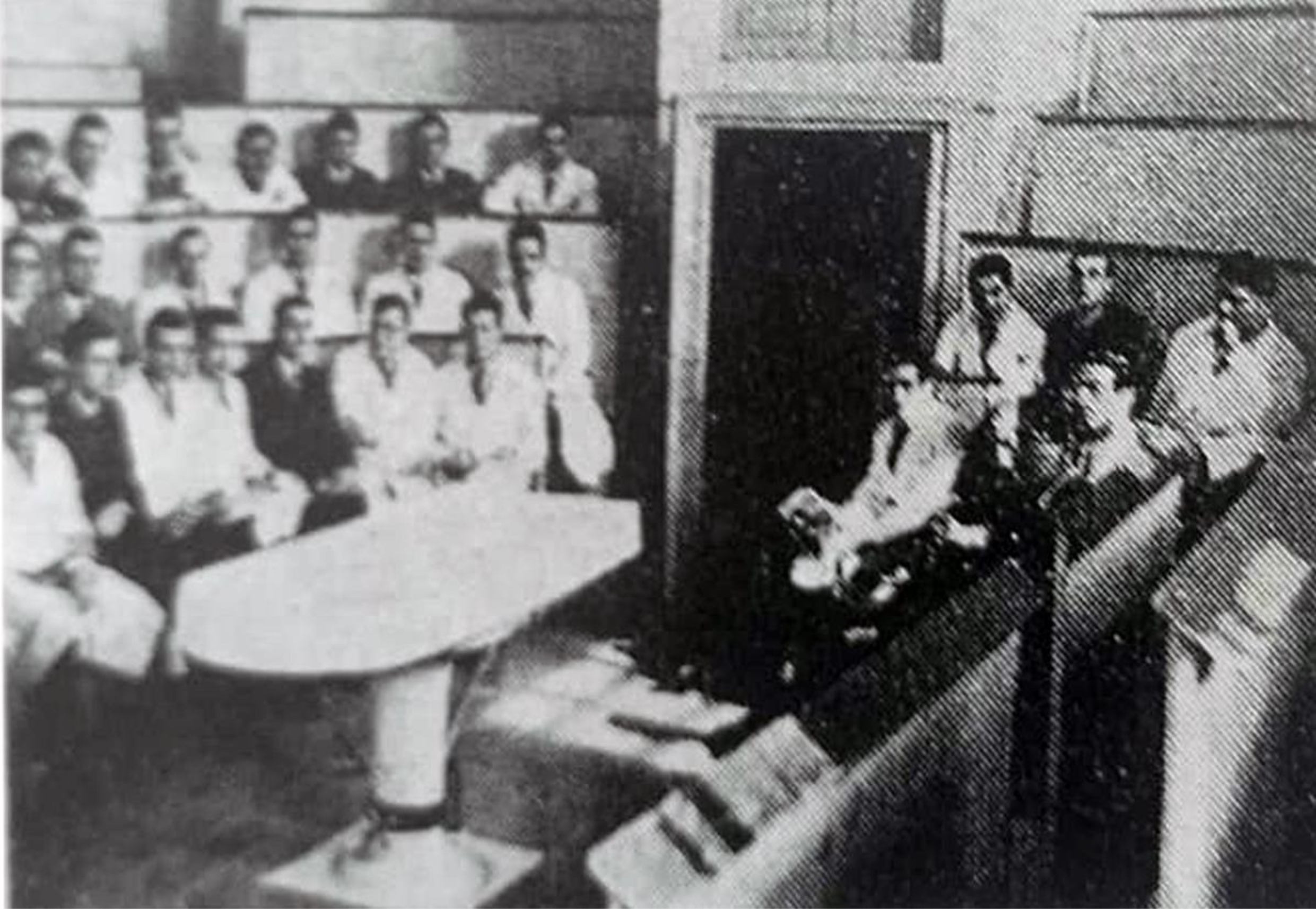 Sucedió un 30 de abril del año 1917 quedando inaugurada así oficialmente la carrera de Odontología en la Universidad Nacional de Córdoba Image